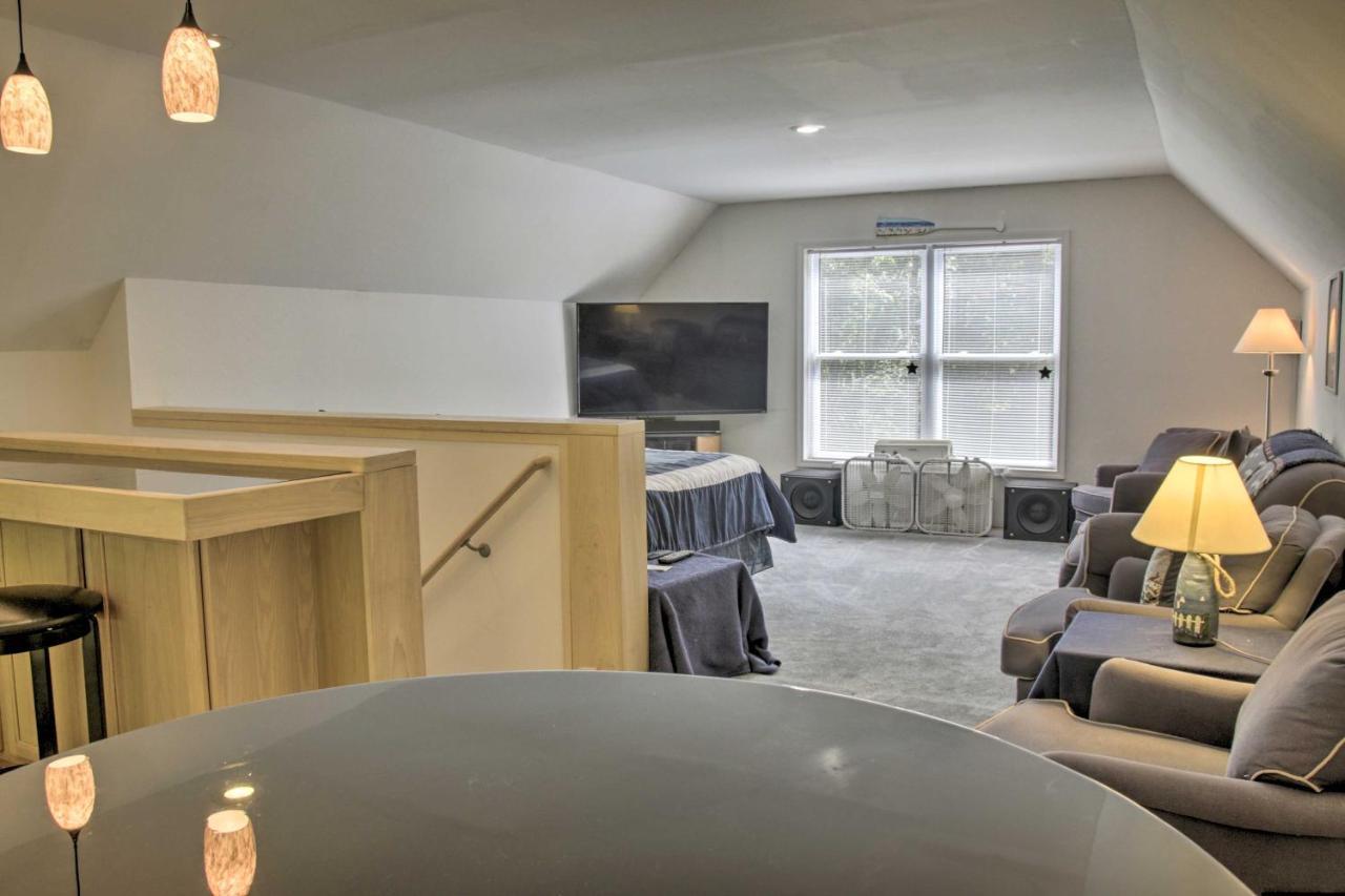 Spacious Home With Deck, Grill And Delaware River View Callicoon 外观 照片